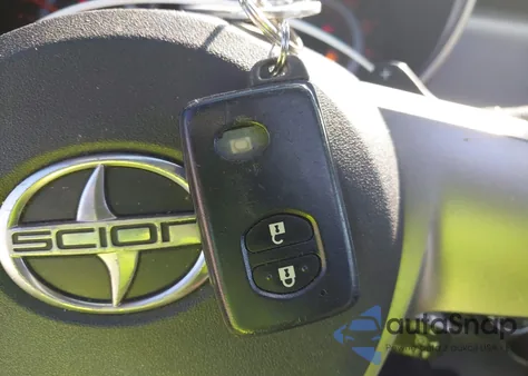 2016 Scion Tc from USA, damaged, VIN JTKJF5C73GJ023326